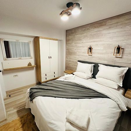 Apartament Patrick Gura Humorului Eksteriør billede